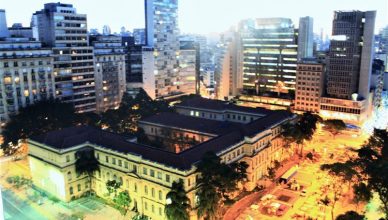 Quais os melhores lugares e ruas para se hospedar no centro de São Paulo