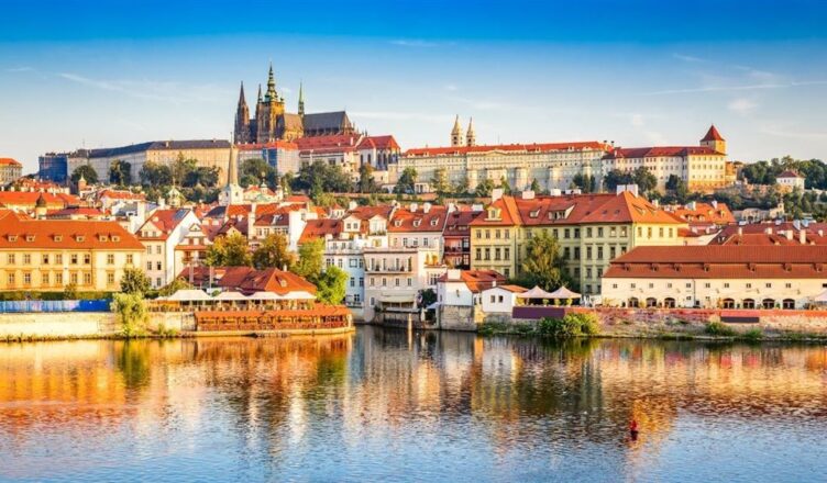 Visitando o castelo de Praga: o maior castelo do mundo